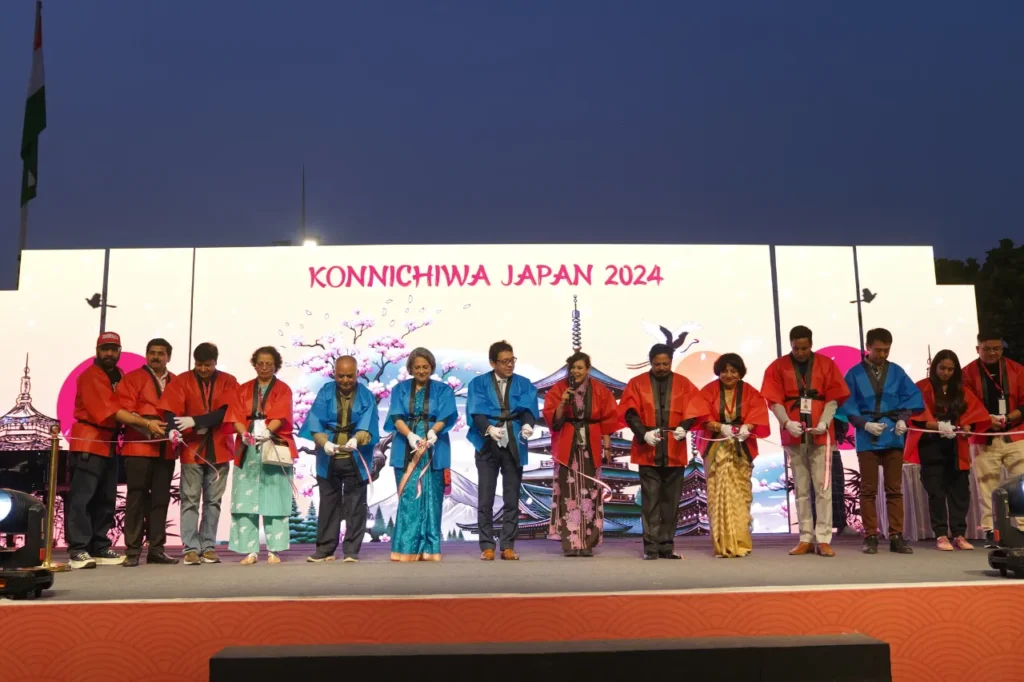 Emcee at Konnichiwa-7